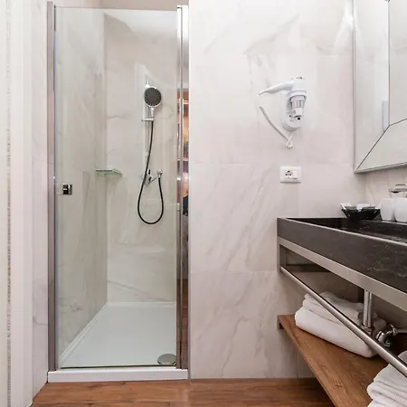 فندق مبيت وإفطار La Finestra Sul Canale 3*