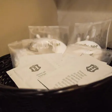 B&B 라 피네스트라 술 카날레 볼로냐